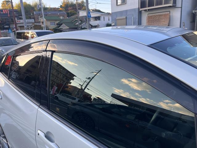 プリウス Ｓツーリングセレクション　禁煙　モデリスタフルエアロ　ＩＣＳ　純正９型ナビ　フルセグ　ＢＴ音楽　ステリモ　Ｒカメラ　ＥＴＣ　フル合皮　シートヒーター　ＴＳＳ　レーダークルコン　ＬＥＤヘッド＆フォグ　シートリフター　社外１８ＡＷ（51枚目）