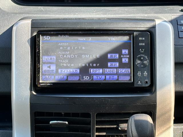 ヴォクシー Ｘ　Ｌエディション　禁煙車　両側パワスラ　スマートキー　プッシュスタート　純正ＳＤナビ　フルセグ　バックカメラ　ＢＴ音楽　ＥＴＣ　ステリモ　３６０度ドラレコ　ＨＩＤヘッドライト　オートライト　シートリフター　アームレスト（6枚目）