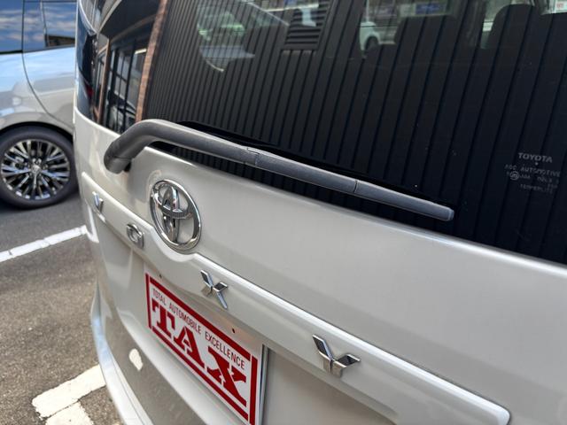 ヴォクシー Ｘ　Ｌエディション　禁煙車　両側パワスラ　スマートキー　プッシュスタート　純正ＳＤナビ　フルセグ　バックカメラ　ＢＴ音楽　ＥＴＣ　ステリモ　３６０度ドラレコ　ＨＩＤヘッドライト　オートライト　シートリフター　アームレスト（51枚目）