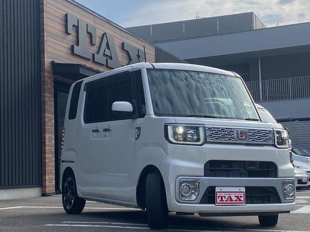 『ＴＡＸ京田辺』は、ハンドルカバーやアクセサリー、ホイール等の販売も充実！！　お客様のカーライフをサポート！　☆★☆詳細は『ＴＡＸ京田辺』の元気なスタッフまで　→　０７７４−３９−８４３３☆★☆