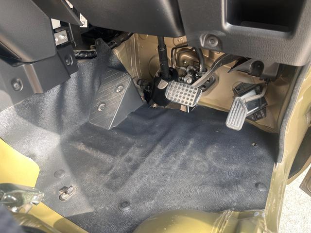 ハイゼットトラック ジャンボ　禁煙車　パートタイム４ＷＤ　ＳＡＭＵＲＡＩＰＩＣＫリフトアップ（２インチ）　１４ＡＷ　オープンカントリーＲ／Ｔホワイトレター　アオリゲート　荷台ロールバー　ＬＥＤヘッド＆フォグ　オートライト　キーレス（22枚目）