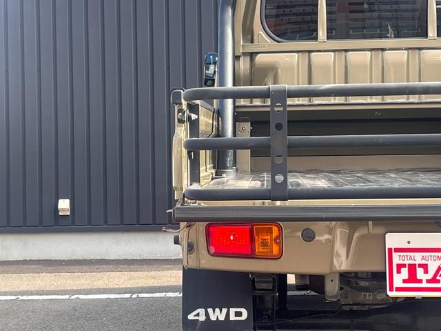 ハイゼットトラック ジャンボ　禁煙車　パートタイム４ＷＤ　ＳＡＭＵＲＡＩＰＩＣＫリフトアップ（２インチ）　１４ＡＷ　オープンカントリーＲ／Ｔホワイトレター　アオリゲート　荷台ロールバー　ＬＥＤヘッド＆フォグ　オートライト　キーレス（35枚目）