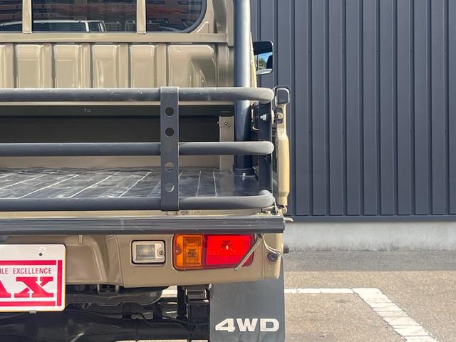 ハイゼットトラック ジャンボ　禁煙車　パートタイム４ＷＤ　ＳＡＭＵＲＡＩＰＩＣＫリフトアップ（２インチ）　１４ＡＷ　オープンカントリーＲ／Ｔホワイトレター　アオリゲート　荷台ロールバー　ＬＥＤヘッド＆フォグ　オートライト　キーレス（36枚目）