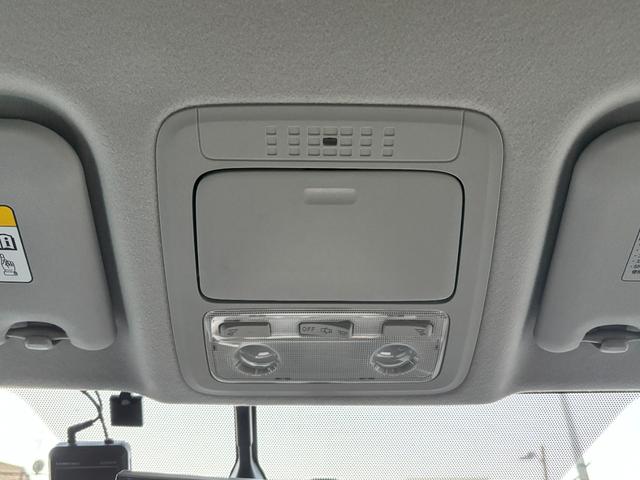 エスクァイア ハイブリッドＧｉ　禁煙車　ＴＲＤフルエアロ　アルパイン１０型ナビ・フリップダウンＭ　両パワ　フル合皮シート　シートヒーター　リヤオートエアコン　３６０度ドラレコ　ワイヤレス充電　フルセグＴＶ　ＢＴ音楽　ＬＥＤ　純正ＡＷ（23枚目）