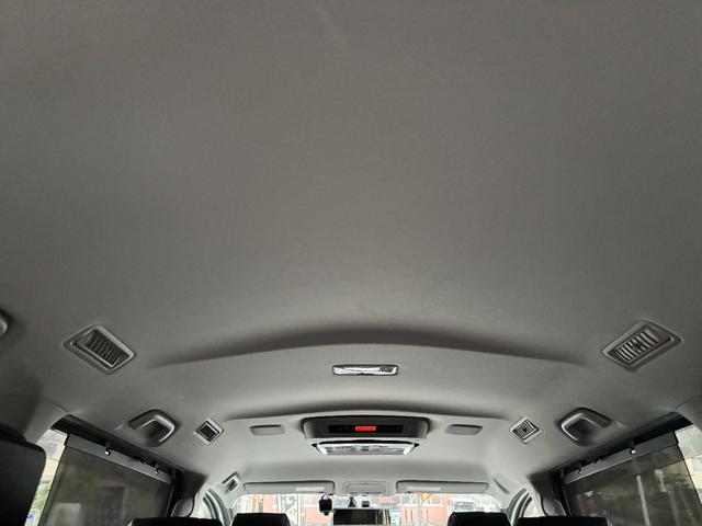 エスクァイア ハイブリッドＧｉ　禁煙車　ＴＲＤフルエアロ　アルパイン１０型ナビ・フリップダウンＭ　両パワ　フル合皮シート　シートヒーター　リヤオートエアコン　３６０度ドラレコ　ワイヤレス充電　フルセグＴＶ　ＢＴ音楽　ＬＥＤ　純正ＡＷ（35枚目）