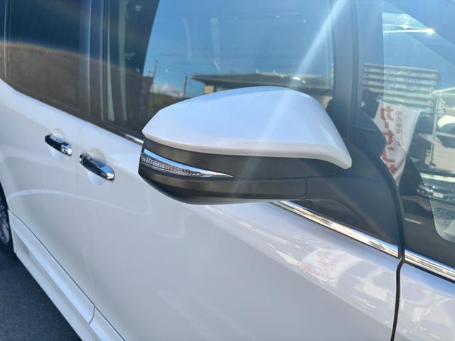 エスクァイア ハイブリッドＧｉ　禁煙車　ＴＲＤフルエアロ　アルパイン１０型ナビ・フリップダウンＭ　両パワ　フル合皮シート　シートヒーター　リヤオートエアコン　３６０度ドラレコ　ワイヤレス充電　フルセグＴＶ　ＢＴ音楽　ＬＥＤ　純正ＡＷ（49枚目）