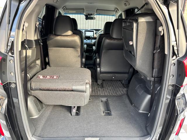 フリード クロスター・ホンダセンシング　１オーナー　禁煙　Ｃパッケージ　ＬＥＤヘッド　両側パワスラ　ルーフレール　純正９型ナビ　フルセグＴＶ　ＢＴ音楽　バックカメラ　レーダークルコン　ハーフレザー　シートヒーター　Ｒガラスフィルム　純正ＡＷ（29枚目）