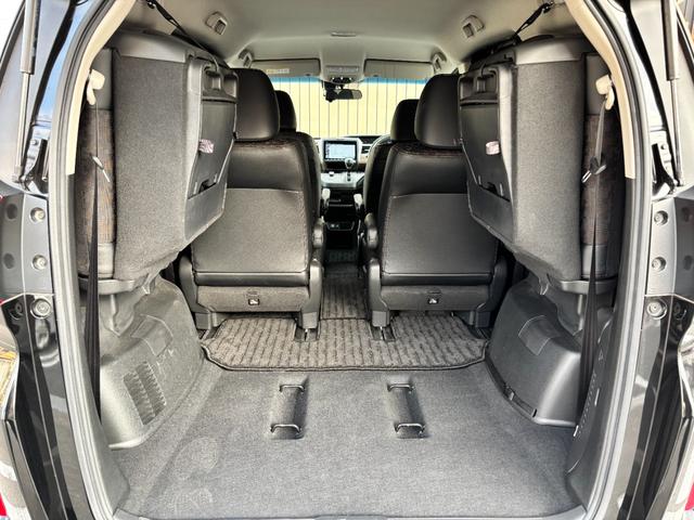 フリード クロスター・ホンダセンシング　１オーナー　禁煙　Ｃパッケージ　ＬＥＤヘッド　両側パワスラ　ルーフレール　純正９型ナビ　フルセグＴＶ　ＢＴ音楽　バックカメラ　レーダークルコン　ハーフレザー　シートヒーター　Ｒガラスフィルム　純正ＡＷ（30枚目）