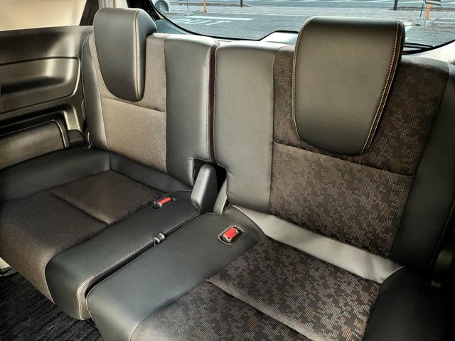 フリード クロスター・ホンダセンシング　１オーナー　禁煙　Ｃパッケージ　ＬＥＤヘッド　両側パワスラ　ルーフレール　純正９型ナビ　フルセグＴＶ　ＢＴ音楽　バックカメラ　レーダークルコン　ハーフレザー　シートヒーター　Ｒガラスフィルム　純正ＡＷ（40枚目）