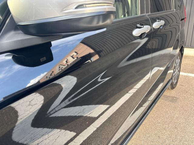 フリード クロスター・ホンダセンシング　１オーナー　禁煙　Ｃパッケージ　ＬＥＤヘッド　両側パワスラ　ルーフレール　純正９型ナビ　フルセグＴＶ　ＢＴ音楽　バックカメラ　レーダークルコン　ハーフレザー　シートヒーター　Ｒガラスフィルム　純正ＡＷ（46枚目）