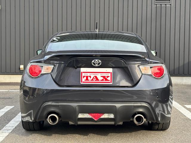 86 GT 禁煙車 6MT TRDドアスタビ 前後ソナー 純正SDナビ フルセグTV BT音楽 HIDヘッド Frフォグ オートライト トランクスポイラー Sキー 革巻H アルミペダル 電格ミラー 純正17AW(48枚目)