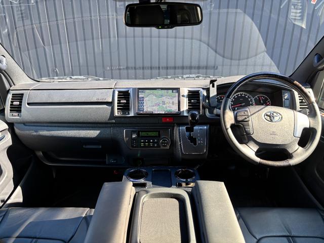 ハイエースバン スーパーGL ダークプライムII 1オーナー 禁煙 両パワ(サイドガラス小窓付換装) LSD 玄武リーフ・ブロック KYBショック UIビークルフェンダー・リヤスタビ・室内レール ESSEXエアロ 強化ドライブシャフト ヒッチメンバー(9枚目)