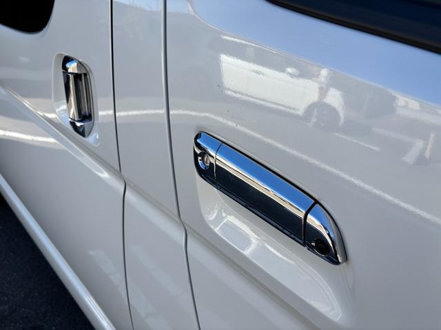 ハイエースバン スーパーGL ダークプライムII 1オーナー 禁煙 両パワ(サイドガラス小窓付換装) LSD 玄武リーフ・ブロック KYBショック UIビークルフェンダー・リヤスタビ・室内レール ESSEXエアロ 強化ドライブシャフト ヒッチメンバー(50枚目)