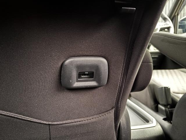 セレナ ｅ－パワー　ハイウェイスターＶ　禁煙車　アラウンドビューＭ　純正９型ナビ　フリップダウンＭ　リヤオートエアコン　両側ハンズフリーパワスラ　フルセグＴＶ　ＢＴ音楽　ドラレコ　ＥＴＣ　ＬＥＤヘッド＆フォグ　ＢＳＭ　クルコン　純正１５ＡＷ（16枚目）