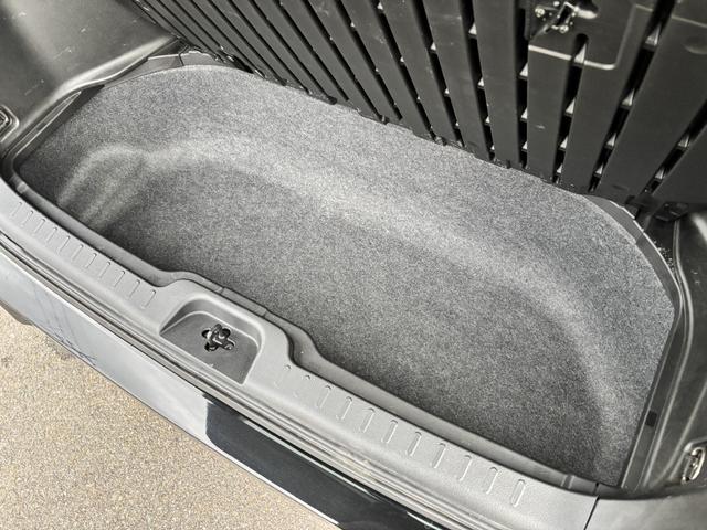 セレナ ｅ－パワー　ハイウェイスターＶ　禁煙車　アラウンドビューＭ　純正９型ナビ　フリップダウンＭ　リヤオートエアコン　両側ハンズフリーパワスラ　フルセグＴＶ　ＢＴ音楽　ドラレコ　ＥＴＣ　ＬＥＤヘッド＆フォグ　ＢＳＭ　クルコン　純正１５ＡＷ（40枚目）