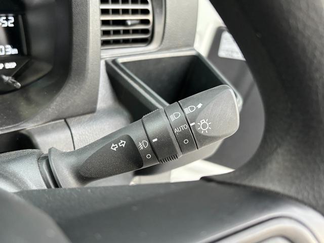 ハイゼットトラック エクストラ　１オーナー　禁煙　パート４ＷＤ　スマートキー　プッシュスタート　スマアシ　コーナーセンサー　オートライト　ＬＥＤフォグランプ　純正ラバーマット　ドアバイザー　荷台ゴムマット　作業灯　電格ミラー　三方開（14枚目）