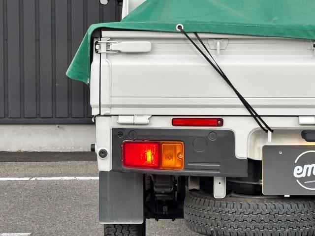 ハイゼットトラック エクストラ　１オーナー　禁煙　パート４ＷＤ　スマートキー　プッシュスタート　スマアシ　コーナーセンサー　オートライト　ＬＥＤフォグランプ　純正ラバーマット　ドアバイザー　荷台ゴムマット　作業灯　電格ミラー　三方開（41枚目）