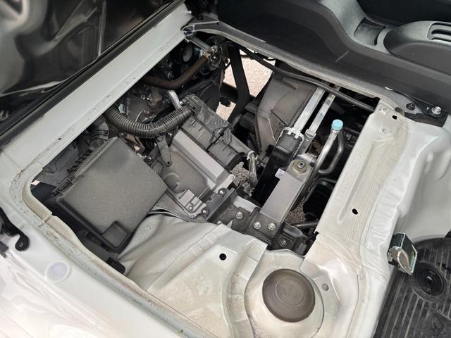ハイゼットトラック エクストラ　１オーナー　禁煙　パート４ＷＤ　スマートキー　プッシュスタート　スマアシ　コーナーセンサー　オートライト　ＬＥＤフォグランプ　純正ラバーマット　ドアバイザー　荷台ゴムマット　作業灯　電格ミラー　三方開（45枚目）