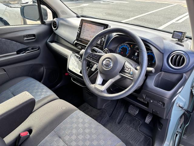 デイズ ハイウェイスター　Ｘ　プロパイロットエディション　禁煙　茶ルーフ　純正９型ナビ　アラウンドビュー　プロパイロット　フルセグＴＶ　ＢＴ音楽　前後ドラレコ　オートライト　ＬＥＤ　電動パーキング　オートホールド　プッシュスタート　スマートキー　純正１４ＡＷ（36枚目）