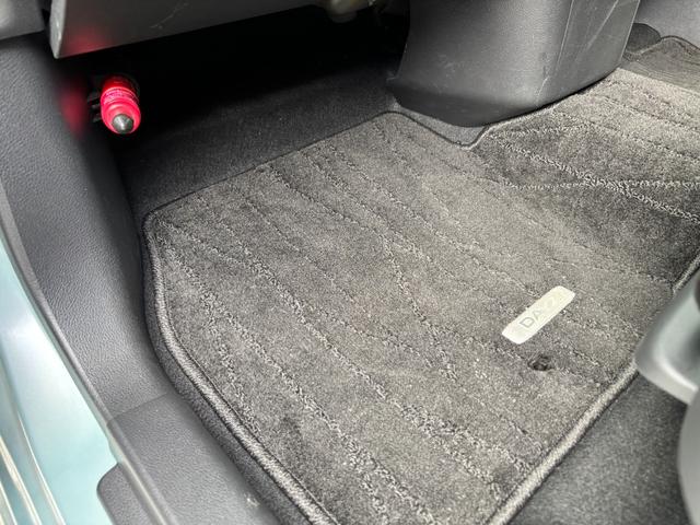 デイズ ハイウェイスター　Ｘ　プロパイロットエディション　禁煙　茶ルーフ　純正９型ナビ　アラウンドビュー　プロパイロット　フルセグＴＶ　ＢＴ音楽　前後ドラレコ　オートライト　ＬＥＤ　電動パーキング　オートホールド　プッシュスタート　スマートキー　純正１４ＡＷ（39枚目）