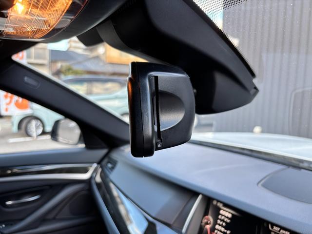 �w�s�`�w���c�Ӂx�́A�O���v�`�w�����������N���[�j���O�Ńs�J�s�J�[�Ԑ錾�I�I�������ڍׂ́w�s�`�w���c�Ӂx�̌��C�ȃX�^�b�t�܂Ł@���@�O�V�V�S�|�R�X�|�W�S�R�R������