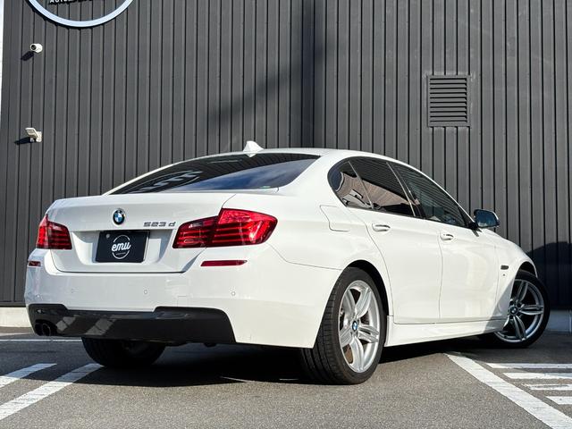 �w�s�`�w���c�Ӂx�́A�قڑS�ẴI�[�N�V�������ƒ�g���Ă���܂��̂ŁA�X�܂ɖ������Ԃł����C�y�ɂ����k�������I�@�������ڍׂ́w�s�`�w���c�Ӂx�̌��C�ȃX�^�b�t�܂Ł@���@�O�V�V�S�|�R�X�|�W�S�R�R������