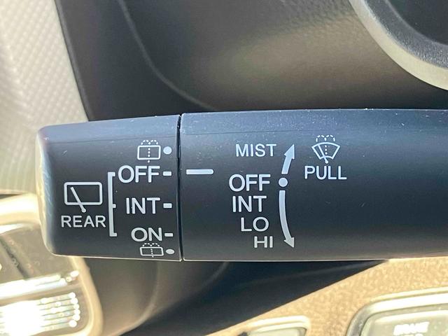 N-WGN Gホンダセンシング ナビ TV クリアランスソナー オートクルーズコントロール レーンアシスト 衝突被害軽減システム オートライト スマートキー アイドリングストップ 電動格納ミラー ベンチシート CVT(8枚目)