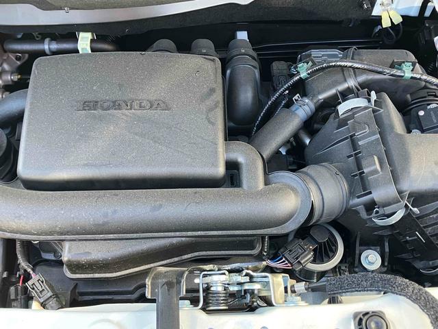 Ｎ－ＢＯＸカスタム ベースグレード　バックカメラ　両側スライド・片側電動　ディスプレイオーディオ　クリアランスソナー　オートクルーズコントロール　レーンアシスト　衝突被害軽減システム　オートライト　ＬＥＤヘッドランプ　スマートキ（11枚目）