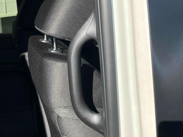 Ｎ－ＢＯＸカスタム ベースグレード　バックカメラ　両側スライド・片側電動　ディスプレイオーディオ　クリアランスソナー　オートクルーズコントロール　レーンアシスト　衝突被害軽減システム　オートライト　ＬＥＤヘッドランプ　スマートキ（30枚目）