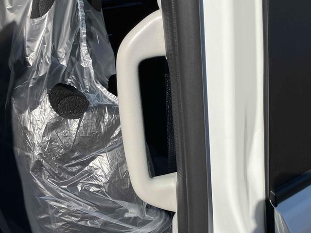 スペーシアカスタム ハイブリッドＧＳ　両側スライド・片側電動　ナビ　ＴＶ　クリアランスソナー　オートクルーズコントロール　レーンアシスト　衝突被害軽減システム　オートライト　ＬＥＤヘッドランプ　エアロ　スマートキー　アイドリングストップ（8枚目）