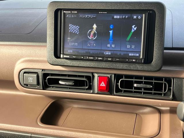 ムーヴキャンバス セオリーＸ　両側電動スライドドア　ナビ　ＴＶ　クリアランスソナー　レーンアシスト　衝突被害軽減システム　オートライト　スマートキー　アイドリングストップ　電動格納ミラー　ベンチシート　ＣＶＴ　盗難防止システム（5枚目）