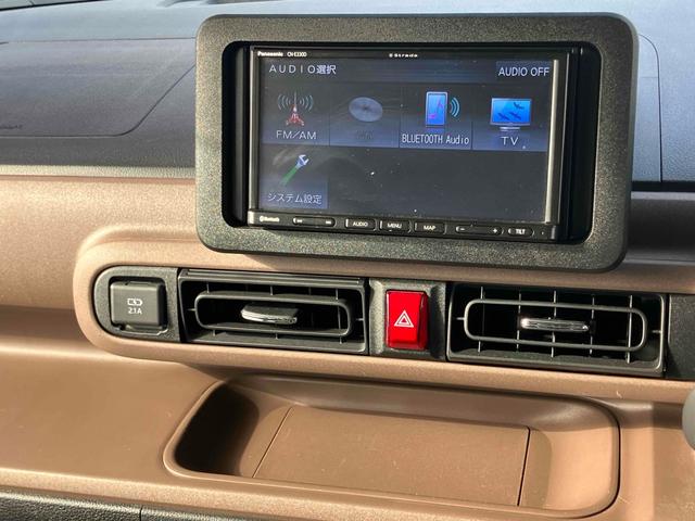 ムーヴキャンバス セオリーＸ　両側電動スライドドア　ナビ　ＴＶ　クリアランスソナー　レーンアシスト　衝突被害軽減システム　オートライト　スマートキー　アイドリングストップ　電動格納ミラー　ベンチシート　ＣＶＴ　盗難防止システム（6枚目）