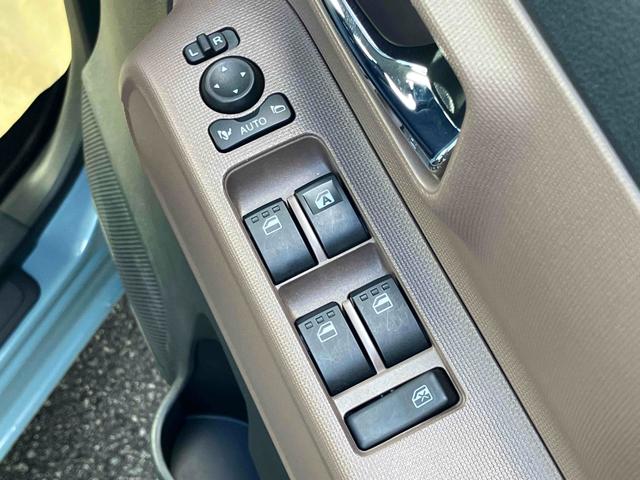 ムーヴキャンバス セオリーＸ　両側電動スライドドア　ナビ　ＴＶ　クリアランスソナー　レーンアシスト　衝突被害軽減システム　オートライト　スマートキー　アイドリングストップ　電動格納ミラー　ベンチシート　ＣＶＴ　盗難防止システム（33枚目）