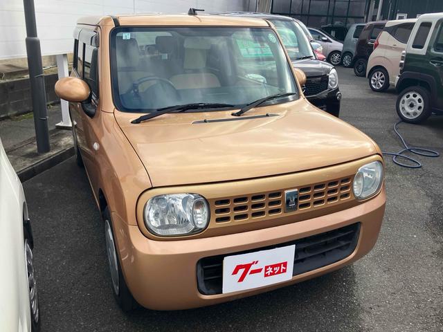 アルトラパン Ｇ　ＥＴＣ　スマートキー　アイドリングストップ　ベンチシート　ＣＶＴ　盗難防止システム　ＡＢＳ　ＣＤ　衝突安全ボディ　エアコン　パワーステアリング　パワーウィンドウ　運転席エアバッグ　助手席エアバッグ（11枚目）