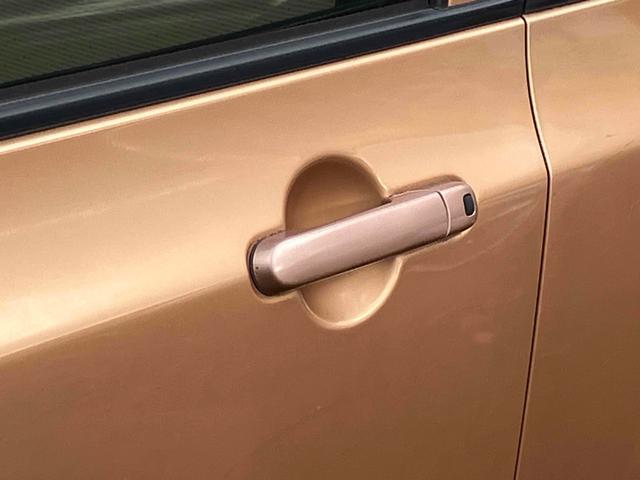 アルトラパン Ｇ　ＥＴＣ　スマートキー　アイドリングストップ　ベンチシート　ＣＶＴ　盗難防止システム　ＡＢＳ　ＣＤ　衝突安全ボディ　エアコン　パワーステアリング　パワーウィンドウ　運転席エアバッグ　助手席エアバッグ（14枚目）