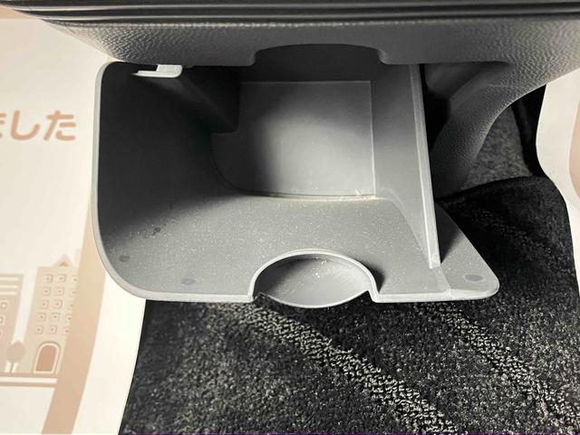 アルトラパン Ｇ　ＥＴＣ　スマートキー　アイドリングストップ　ベンチシート　ＣＶＴ　盗難防止システム　ＡＢＳ　ＣＤ　衝突安全ボディ　エアコン　パワーステアリング　パワーウィンドウ　運転席エアバッグ　助手席エアバッグ（35枚目）