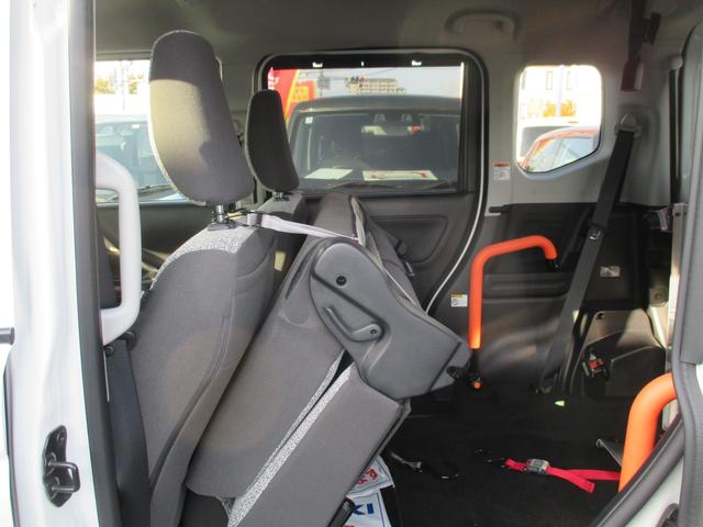 スペーシア 車いす移動車　ＨＹＢＲＩＤ　Ｘ　４ＷＤ　ＬＥＤヘッドライト　左側電動スライドドア・前後衝突被害軽減ブレーキ・両側電動スライドドア・ＬＥＤヘッドライト・踏み間違い抑制機能・キーレスプッシュスタート・スリムサーキュレーター（31枚目）