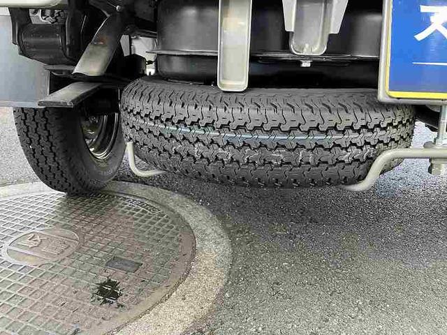 スーパーキャリイ スーパーキャリイ　Ｘリミテッド　５型　４ＷＤ　前後衝突被害軽減ブレーキ・踏み間違い抑制機能・ＬＥＤヘッドライト・フロントフォグランプ・オーバーヘッドコンソール・マニュアルエアコン（21枚目）