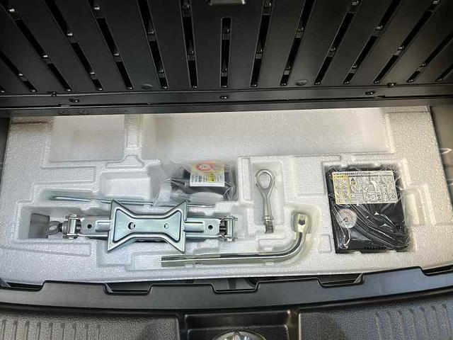 パンク修理キット搭載！！