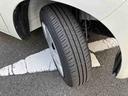 高年式で走行距離も少ないため、タイヤの残り溝もタップリあります！！