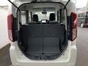 ４人乗車でも十分な荷室スペースです！！後席をスライドさせることで柔軟にお使い頂けます！！