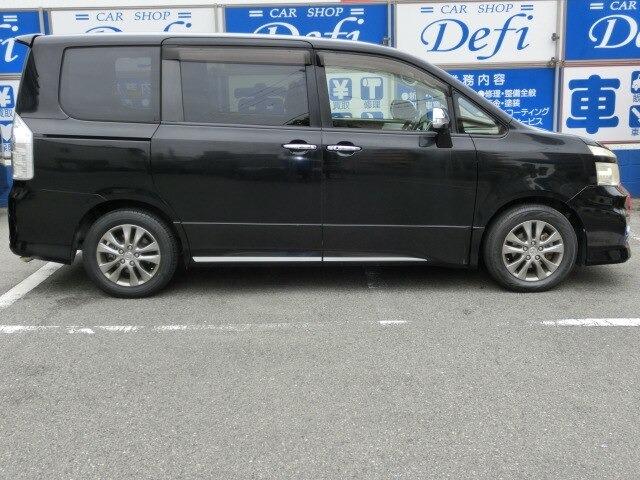 ヴォクシー ＺＳ　煌ＩＩ　両側パワスラ　ＳＤナビ　ＥＴＣ　後期（8枚目）