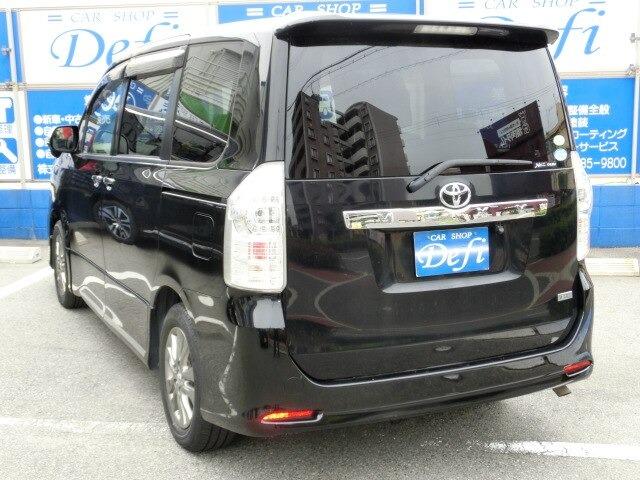 ヴォクシー ＺＳ　煌ＩＩ　両側パワスラ　ＳＤナビ　ＥＴＣ　後期（9枚目）