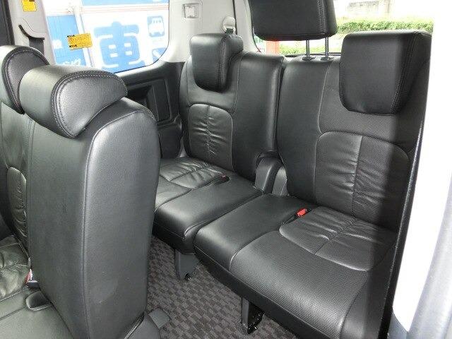 ヴォクシー ＺＳ　煌ＩＩ　両側パワスラ　ＳＤナビ　ＥＴＣ　後期（21枚目）