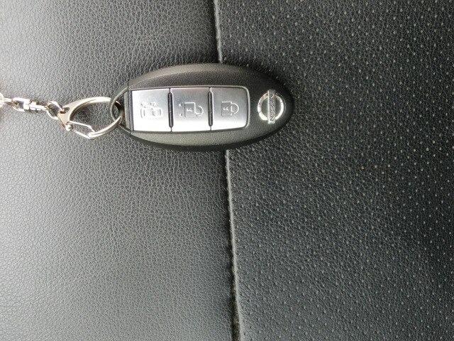 セレナ ２０Ｘ　ＳＤナビ／プッシュスタート（25枚目）