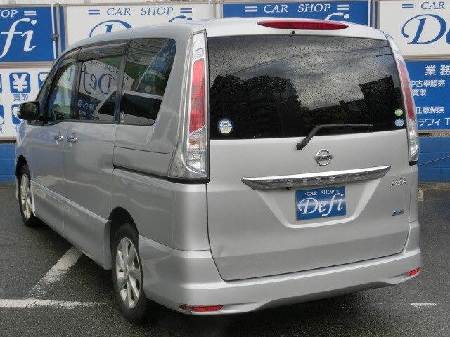 セレナ ハイウェイスター　両側スライド／ＳＤナビ／ＥＴＣ　（シルバー）（9枚目）