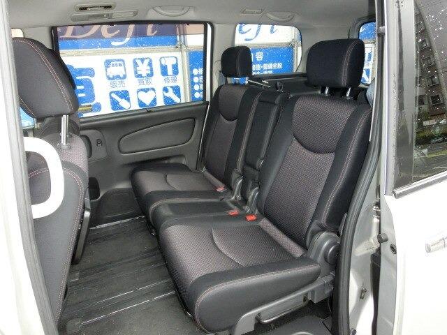 セレナ ハイウェイスター　両側スライド／ＳＤナビ／ＥＴＣ　（シルバー）（19枚目）