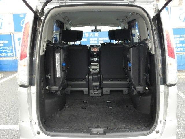 セレナ ハイウェイスター　両側スライド／ＳＤナビ／ＥＴＣ　（シルバー）（20枚目）