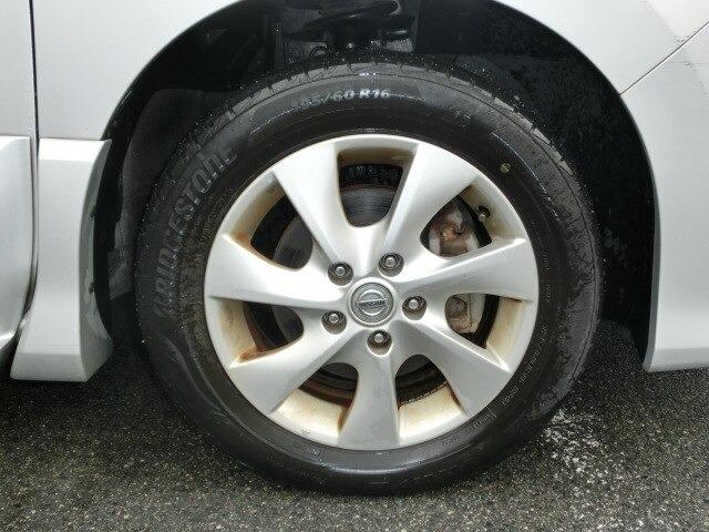 セレナ ハイウェイスター　両側スライド／ＳＤナビ／ＥＴＣ　（シルバー）（22枚目）