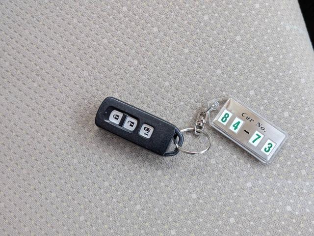 N-BOX G・Lパッケージ プッシュスタート/左パワースライドドア/キーレス/ベンチシート(28枚目)